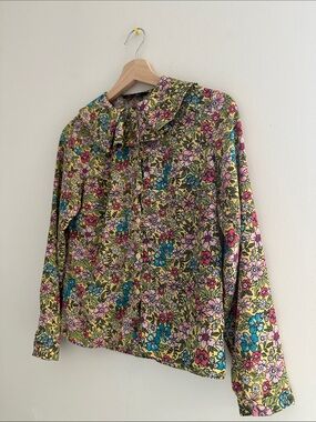 Floral Button-Up Blouse with Rounded Collar
